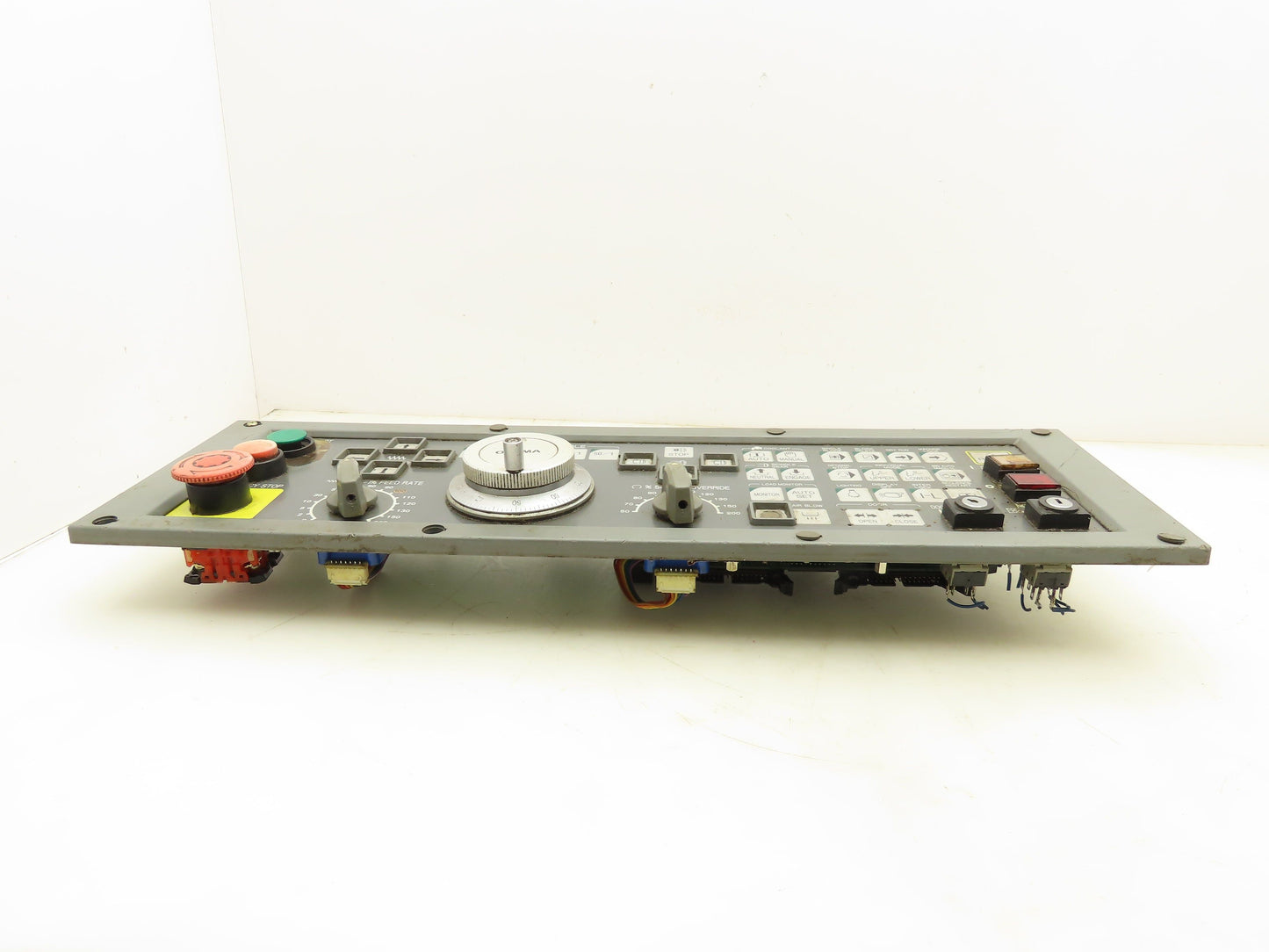 Okuma 7000L-S CE OSP Machine Operator Control Panel w/Pulse Handwheel CNC Lathe