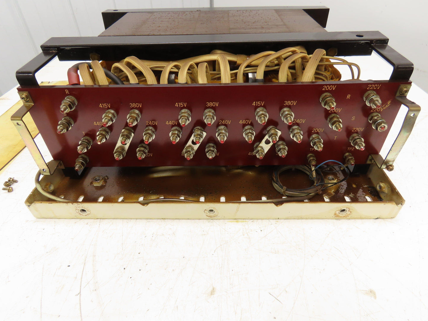 Gomi Electric Enclosed Transformer 40KVA 220V-480V 3PH LU-300 Okuma Lathe