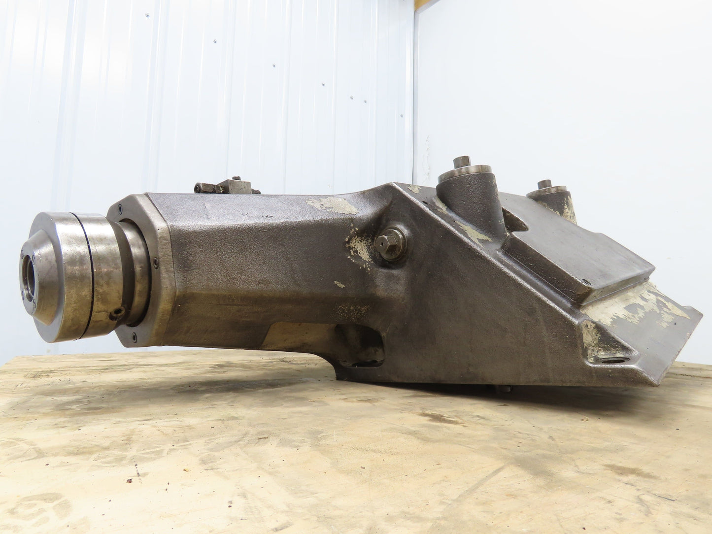 Okuma LU-25 Horizontal CNC Lathe Tailstock Assembly