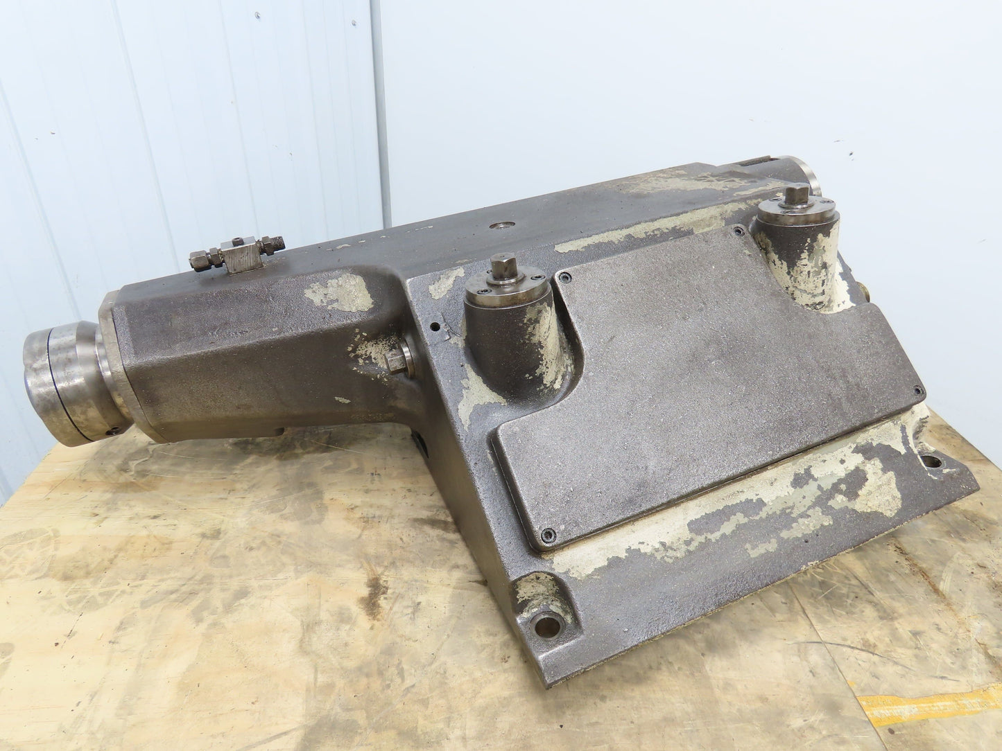 Okuma LU-25 Horizontal CNC Lathe Tailstock Assembly