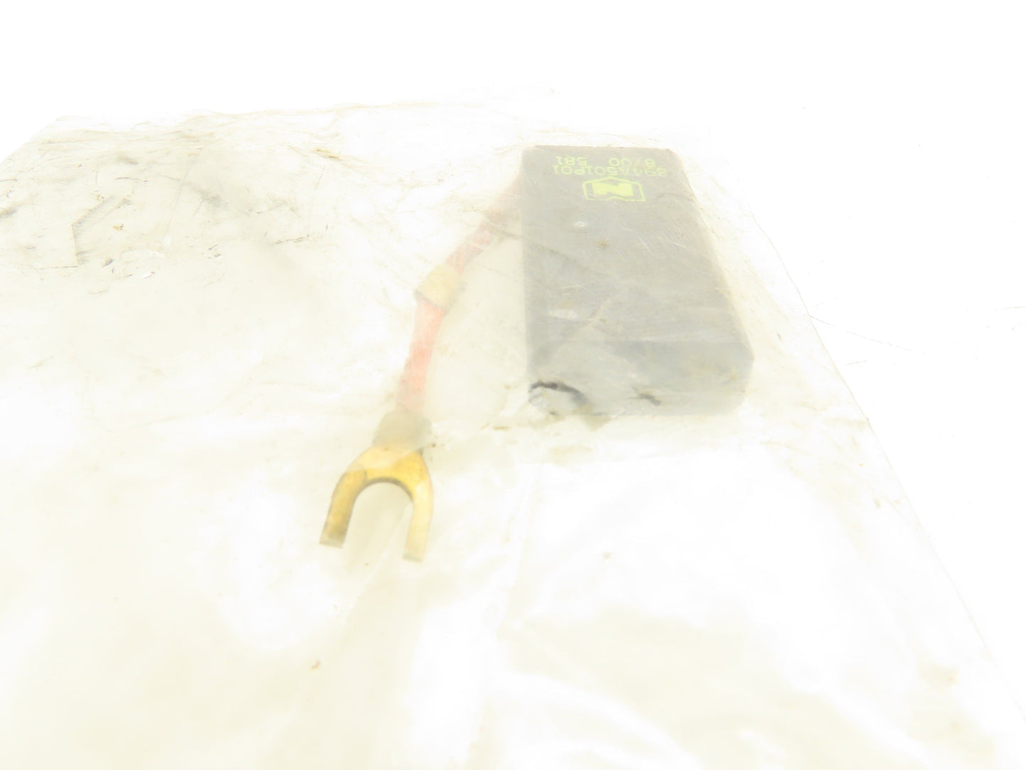 Carbon Products 894A501P01 Motor Brush  3/8x1x2" Lot of 4