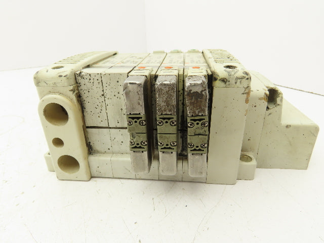SMC VVQ2000-10A-1  VQ2401-51 5-Station Manifold Block Pneumatic Solenoid Valves