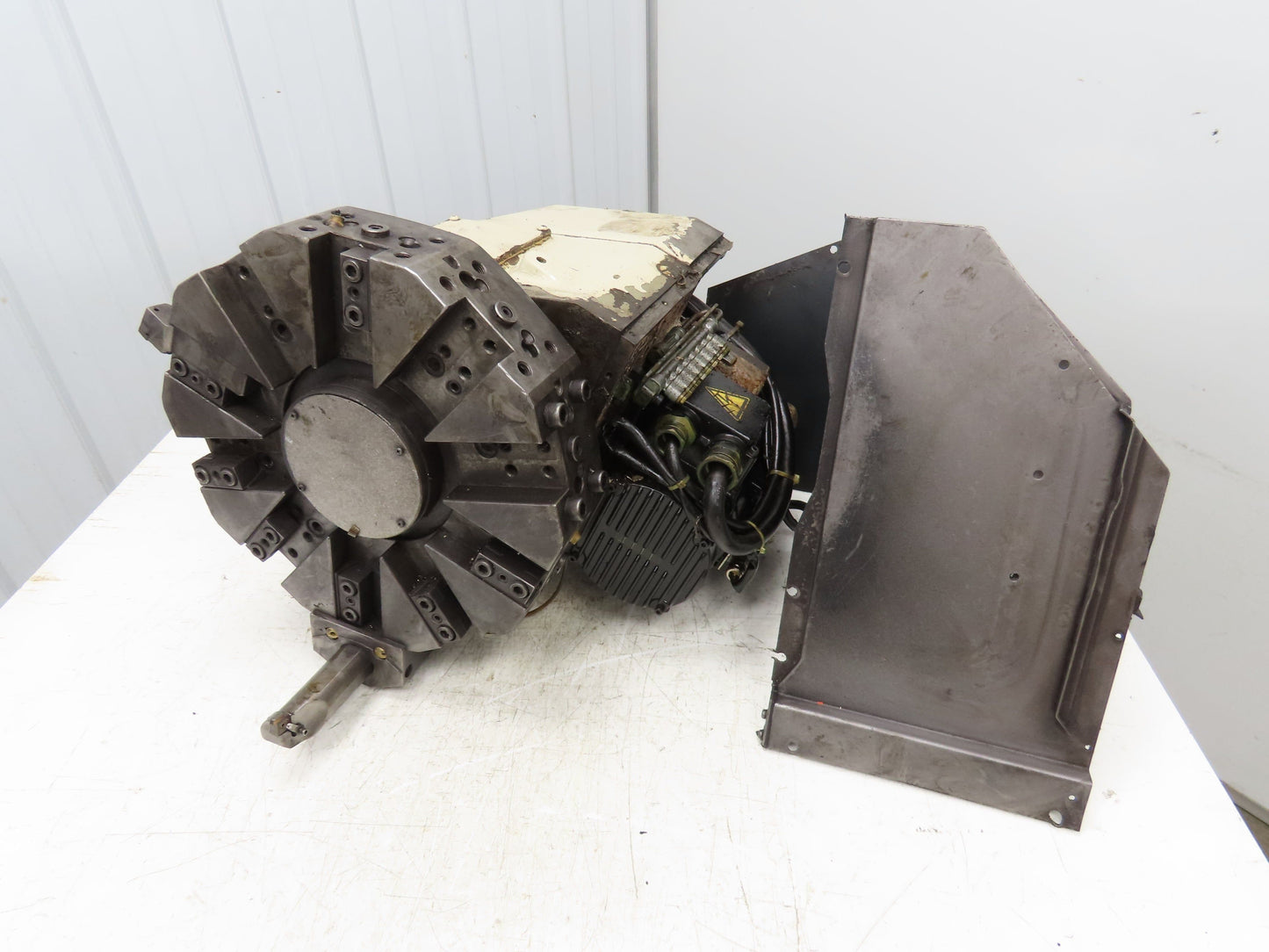 Okuma LU-25 CNC Lathe 10-Position Turret Tool Changer Servo BL-MS45E-30TN-A