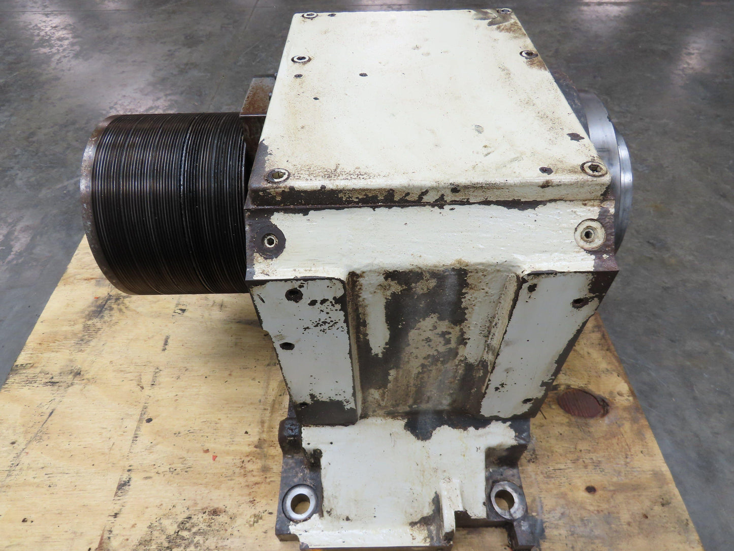 Okuma LU-25 Horizontal CNC Lathe Spindle Head Assembly