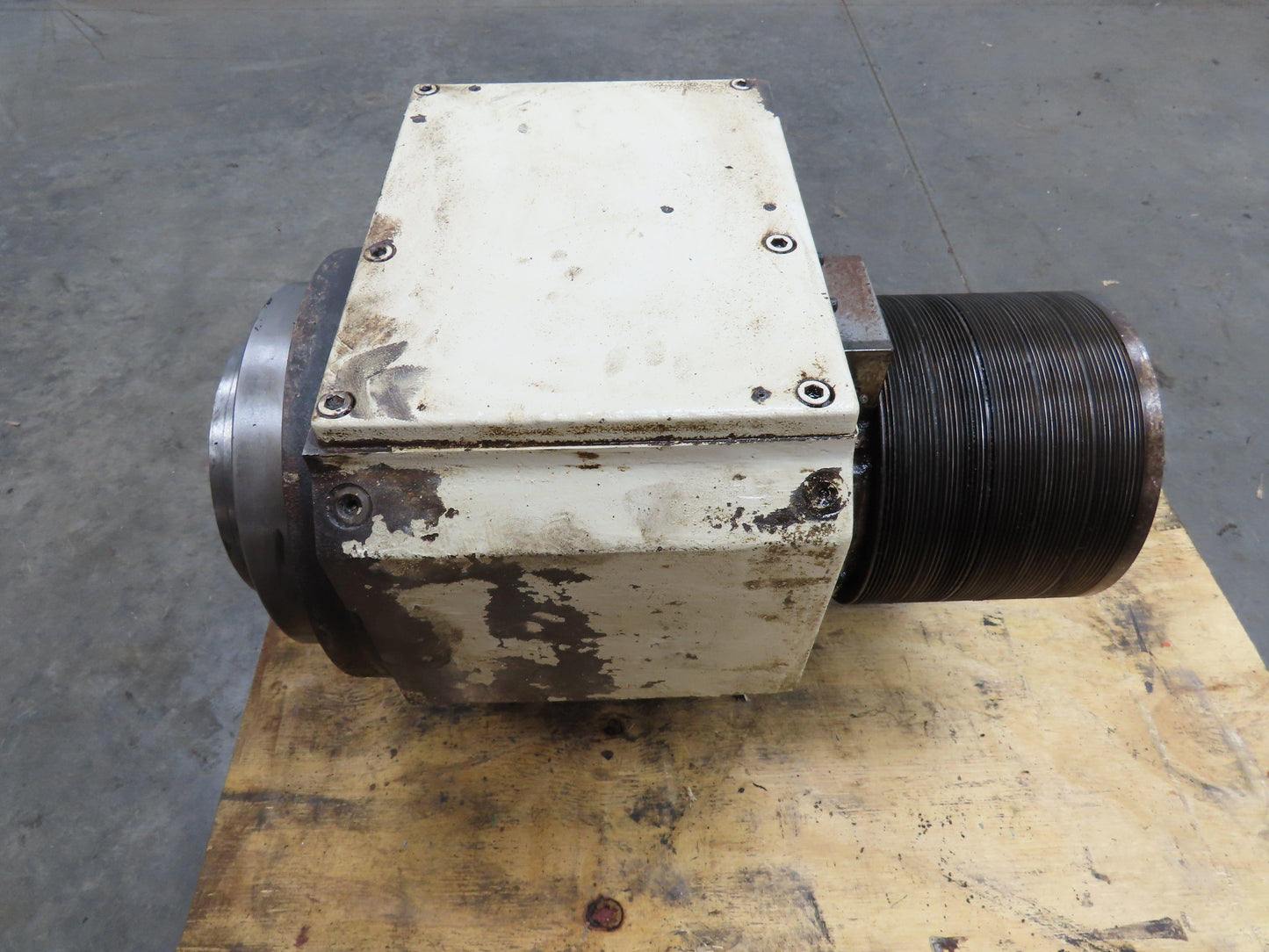 Okuma LU-25 Horizontal CNC Lathe Spindle Head Assembly