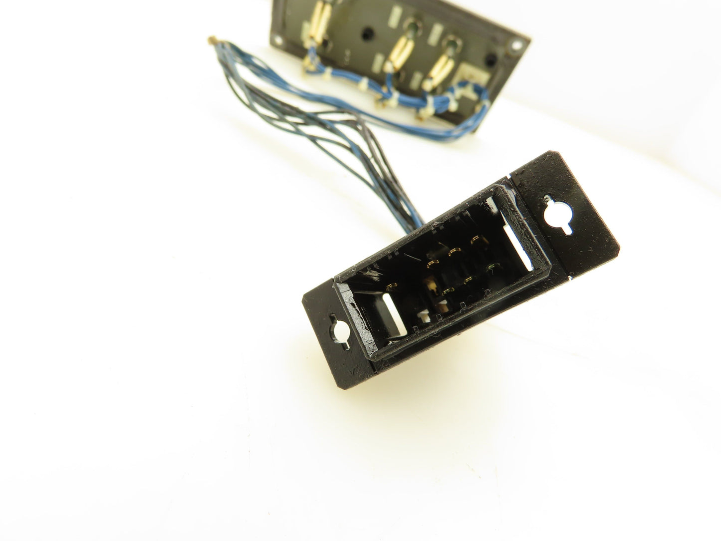 Okuma CNC Lathe OSP7000 Control Panel Chuck Indicator Lights E5413-183-569