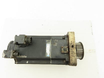 Okuma BL-MC95J-201B AC Servo Motor 2kW 2000 RPM 133V 3PH Encoder ER-JF-7200D