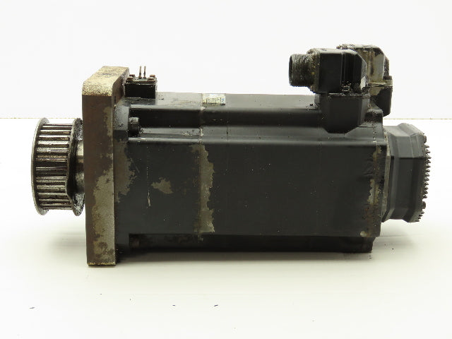 Okuma BL-MC95J-201B AC Servo Motor 2kW 2000 RPM 133V 3PH Encoder ER-JF-7200D