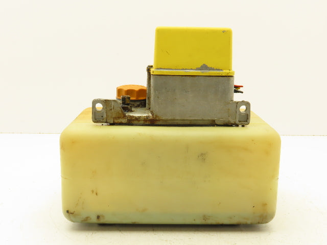 Showa LCB 4 310C Lubrication Oil Pump 0.1 L/Min 6L Tank 100V CNC Machine Oiler