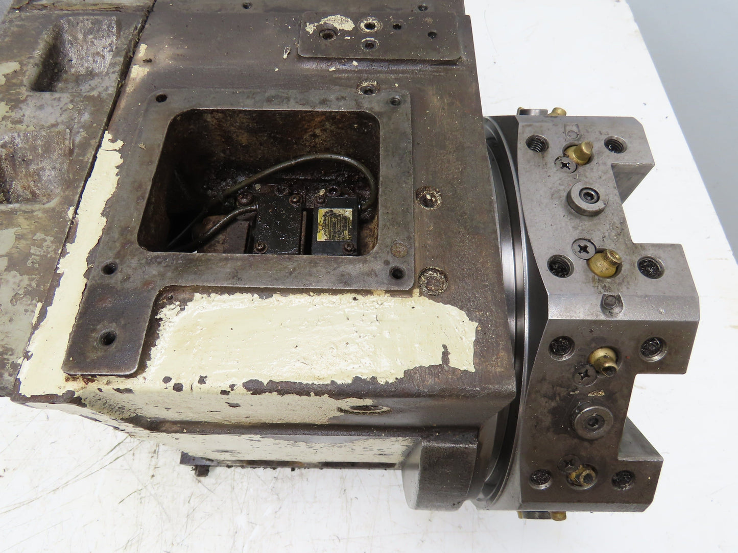 Okuma LU-15 CNC Lathe 8-Position Turret Tool Changer Servo Motor BL-MC50E-20T
