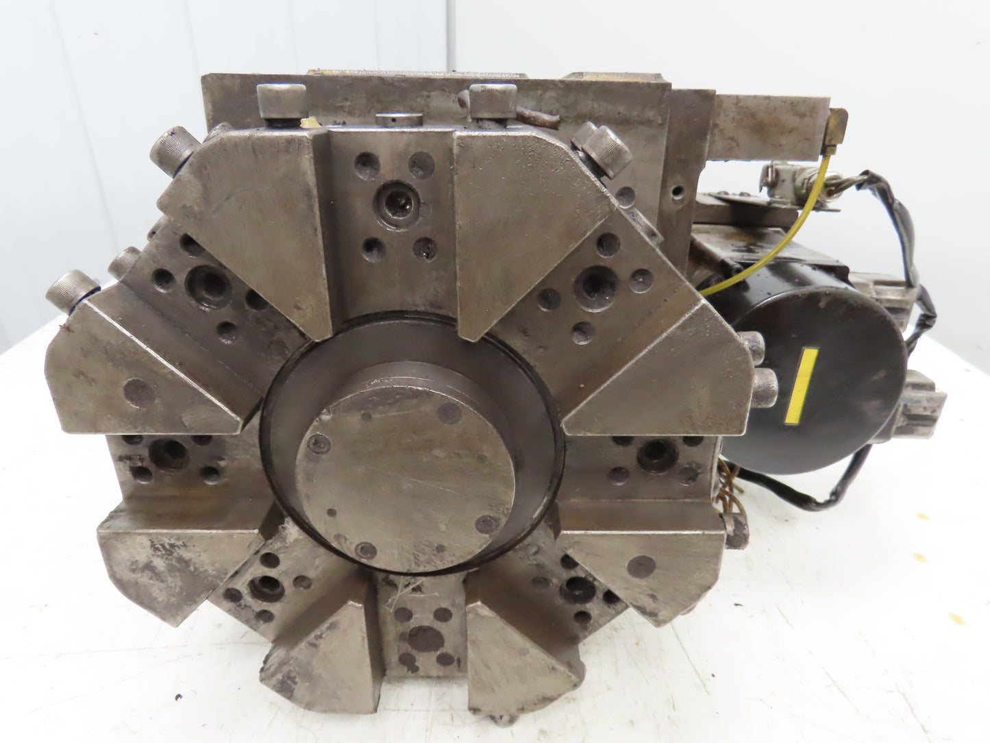 Okuma LU-15 CNC Lathe 8-Position Turret Tool Changer Servo Motor BL-MC50E-20T