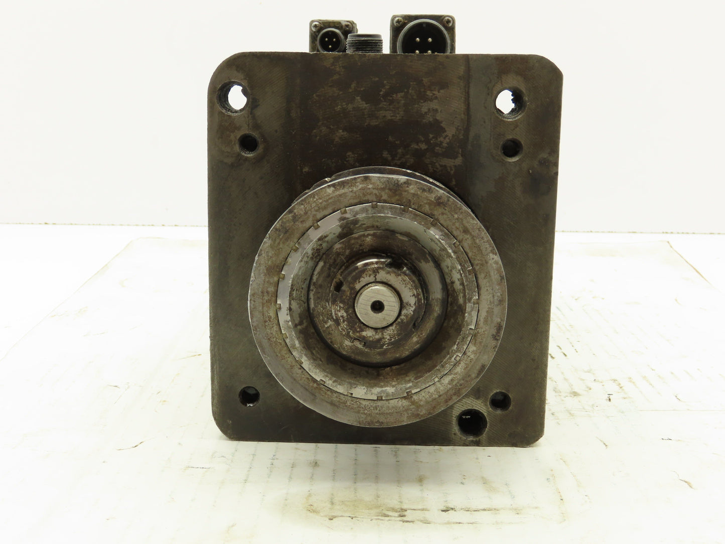 Okuma BL-MC75J-20TB AC Servo Motor 1.5kW 2000 RPM 3PH 133V Encoder ER-J-7200D