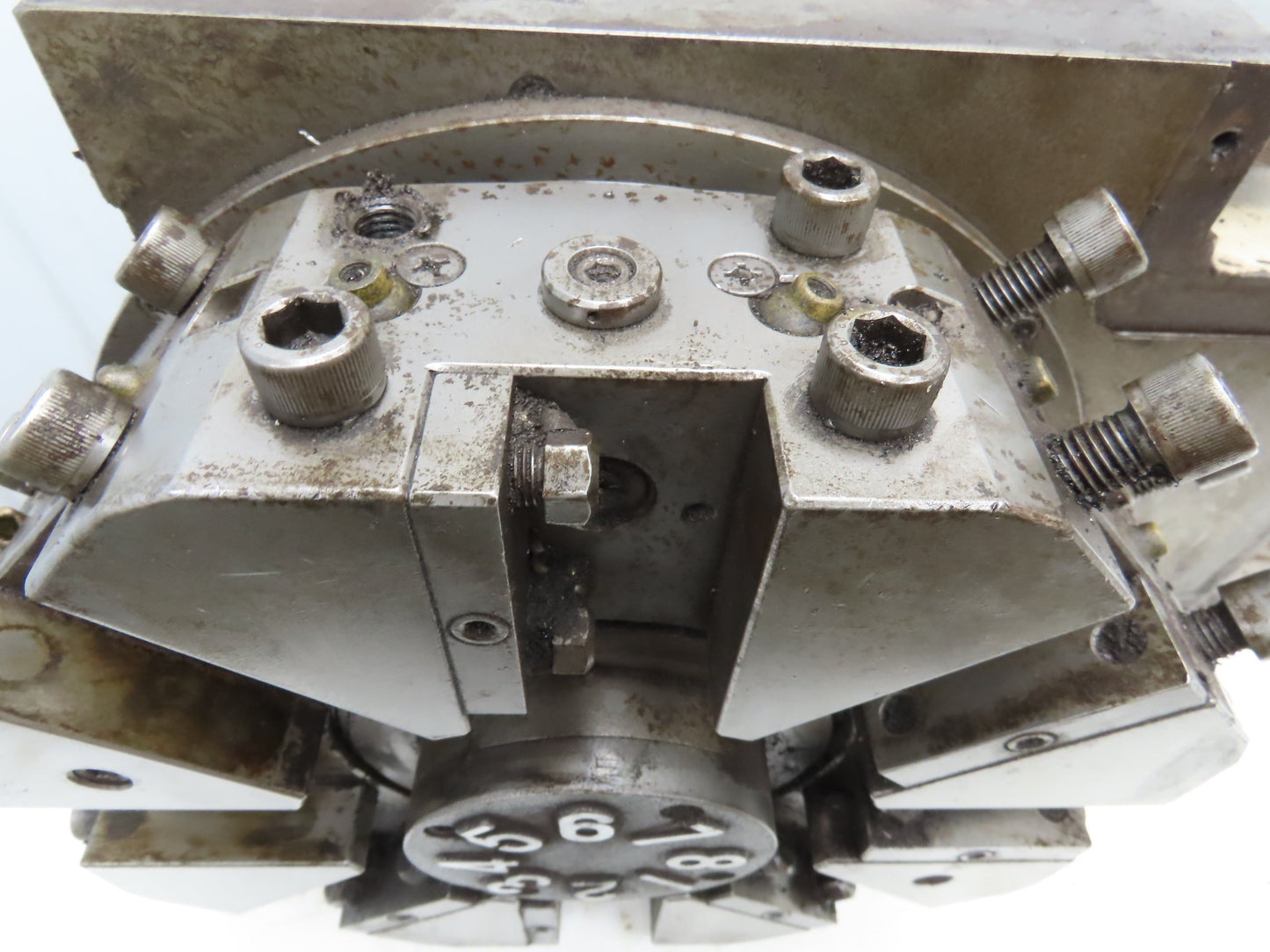 Okuma LU-300 CNC Lathe 8-Position Turret Tool Changer