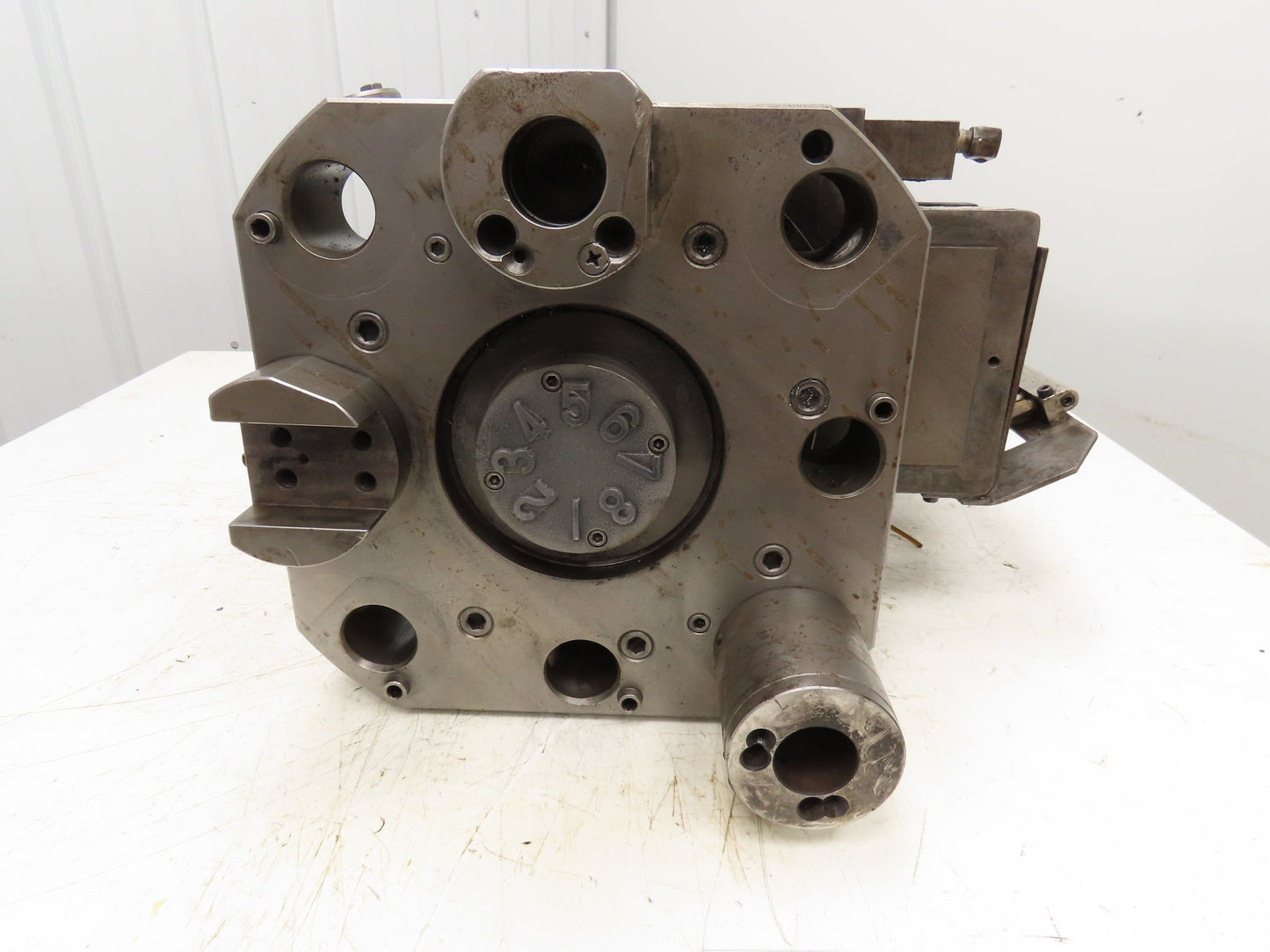 Okuma LU-300 CNC Lathe 8-Position Turret Tool Changer