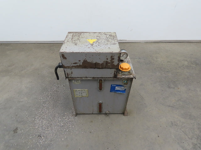 Showa MLA-03W Lubrication Pump 4.5Gal Tank Machine Oiler 300 cc/min 100V 1PH