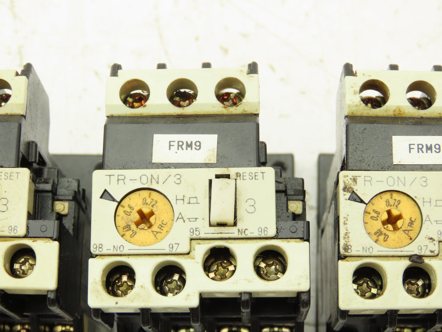 Fuji Electric TR-0N/3 Thermal Overload Relay 0.48-0.72A 600VAC Lot of 5