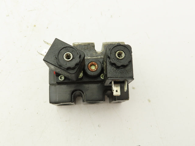 ARO A722SD-120-A-M Alpha Pneumatic Dual Solenoid Stacking Valve 3-Pos 120V 3/8"