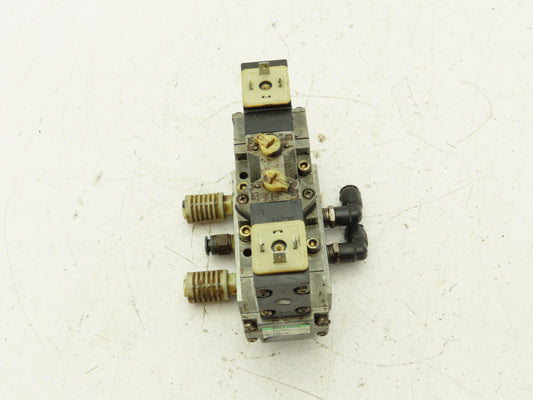 CKD 4F440-L Pneumatic Solenoid Valve 5 Port 3-Pos 24VDC
