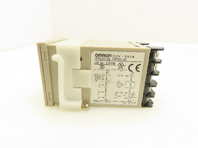 Omron E5CSV-R1KJ-W Digital Temperature Controller 100-240VAC 5VA 50/60HZ