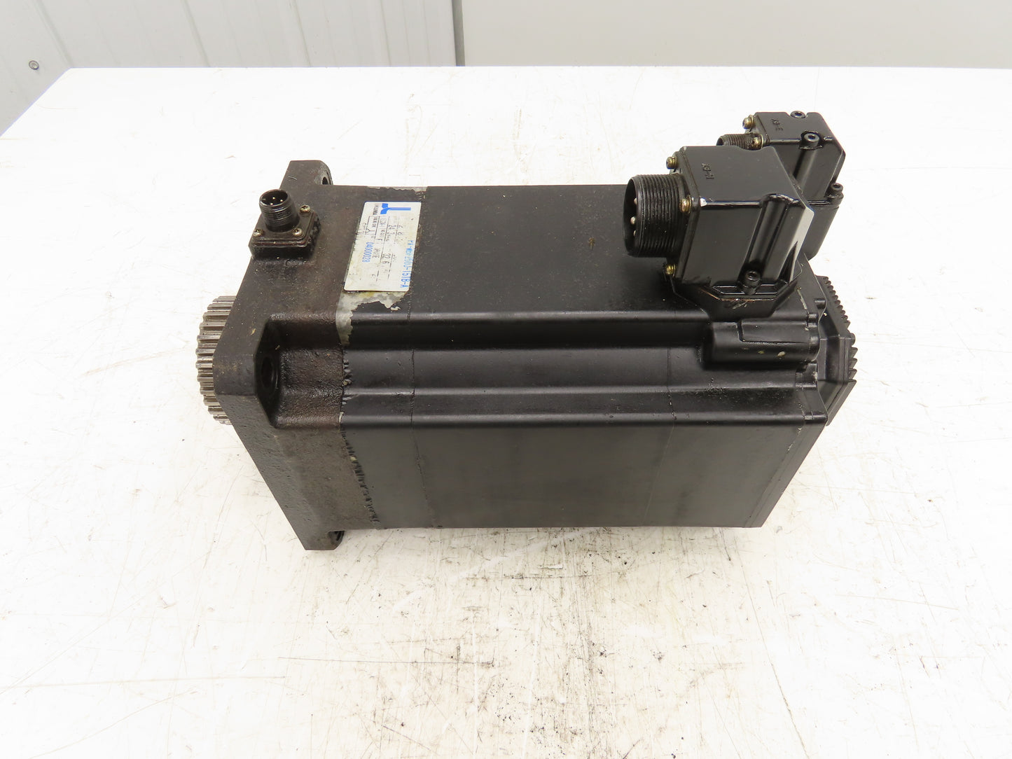 Okuma PX-MBF250J-15TB-A AC Servo Motor 2.8kW 3PH 77V Encoder ER-JG-7200D