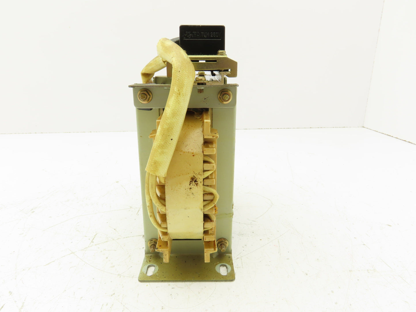 Shimizu Electronics NWBS-V500D Transformer 200/220V Pri 100/110 Sec 500VA