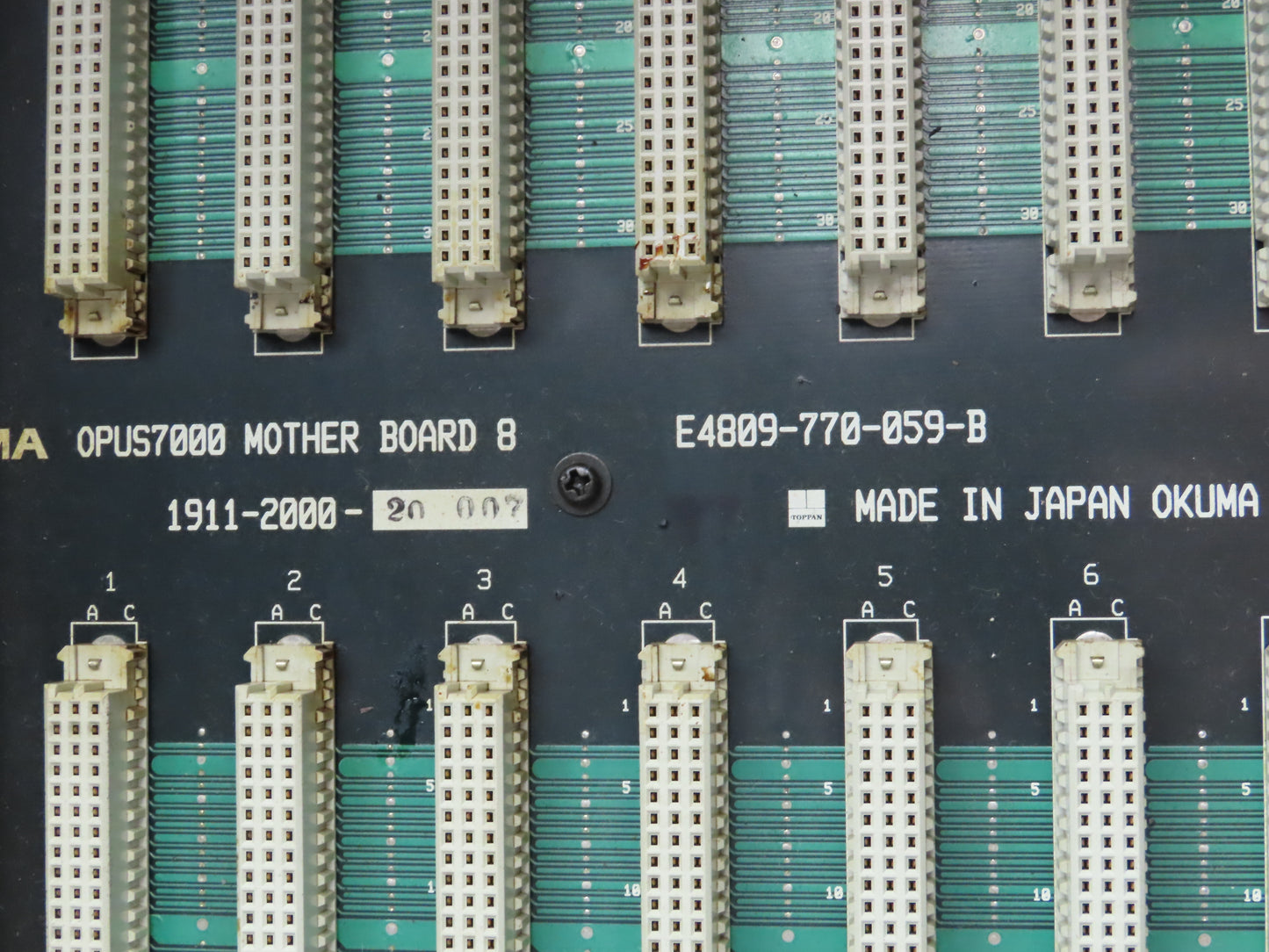 Okuma E7191-855-018-2 Opus7000 CPU Card Slot Chassis Rack W/Motherboard