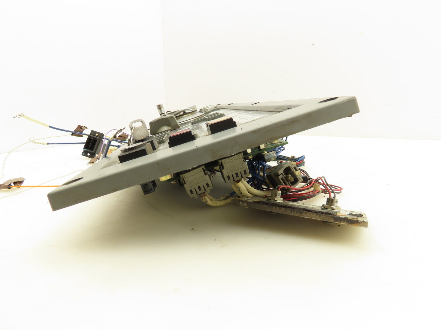 Okuma 7000L-S CE OSP Machine Operator Control Panel w/Pulse Handwheel CNC Lathe