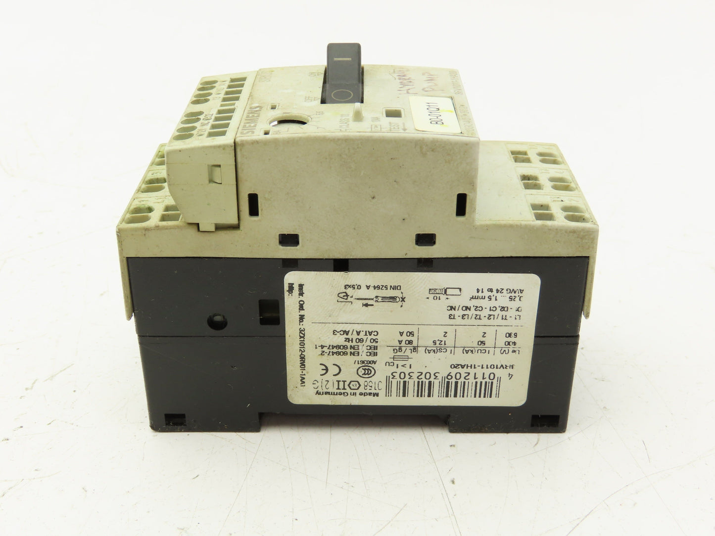 Siemens 3RV1011-1HA20 Motor Protection Circuit Breaker 690VAC 8A 2Ka 3PH