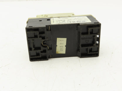 Siemens 3RV1011-1HA20 Motor Protection Circuit Breaker 690VAC 8A 2Ka 3PH
