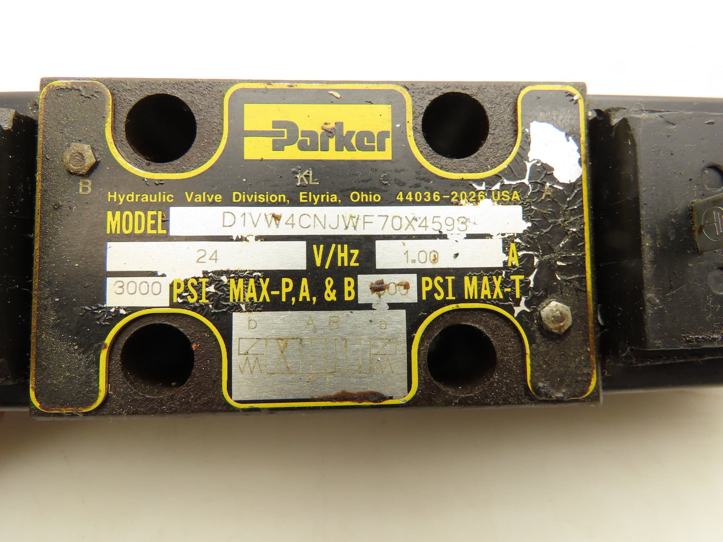 Parker D1VW4CNJWF70X4593 Hydraulic Solenoid Valve 3-Pos 24VDC 3000 PSI