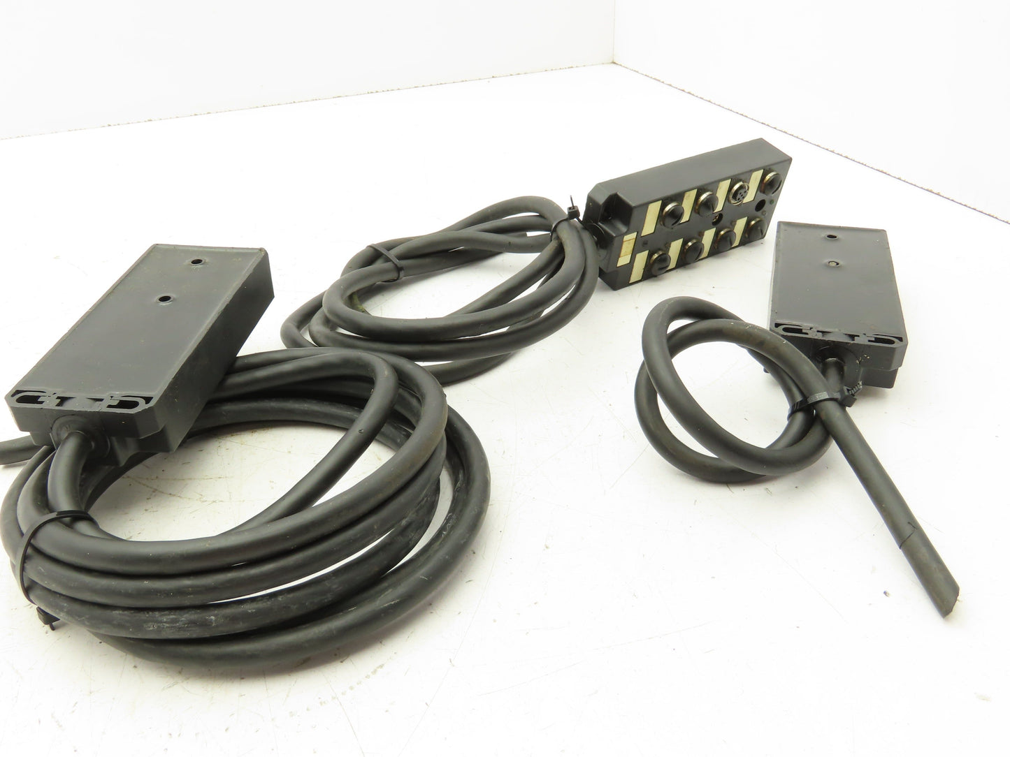 Murr Elektronik Sensor Distributor Box 8 Port 24V 12A Lot of 3