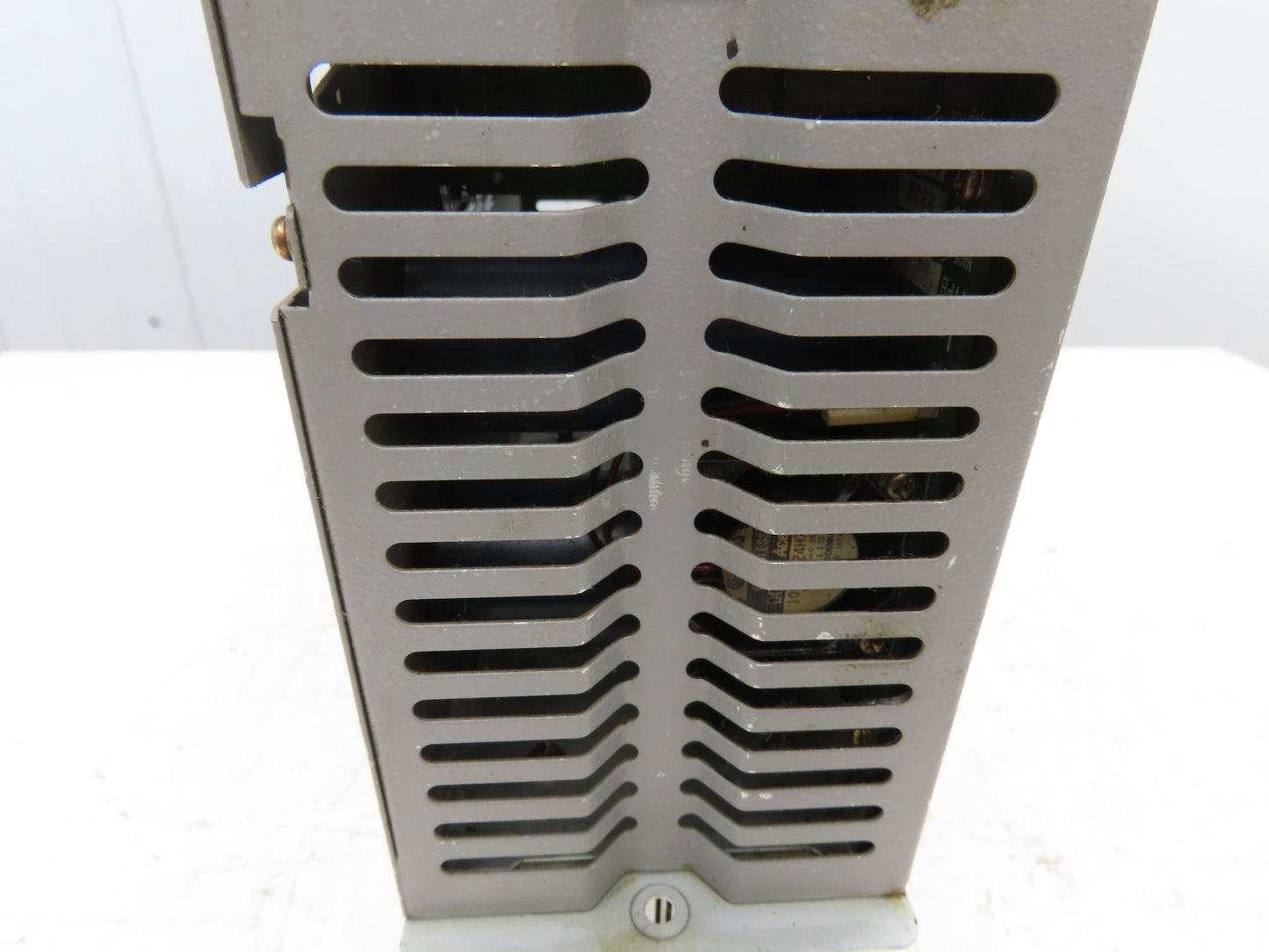 Okuma MIV0404-1-B1 AC Servo Amplifier Drive Unit