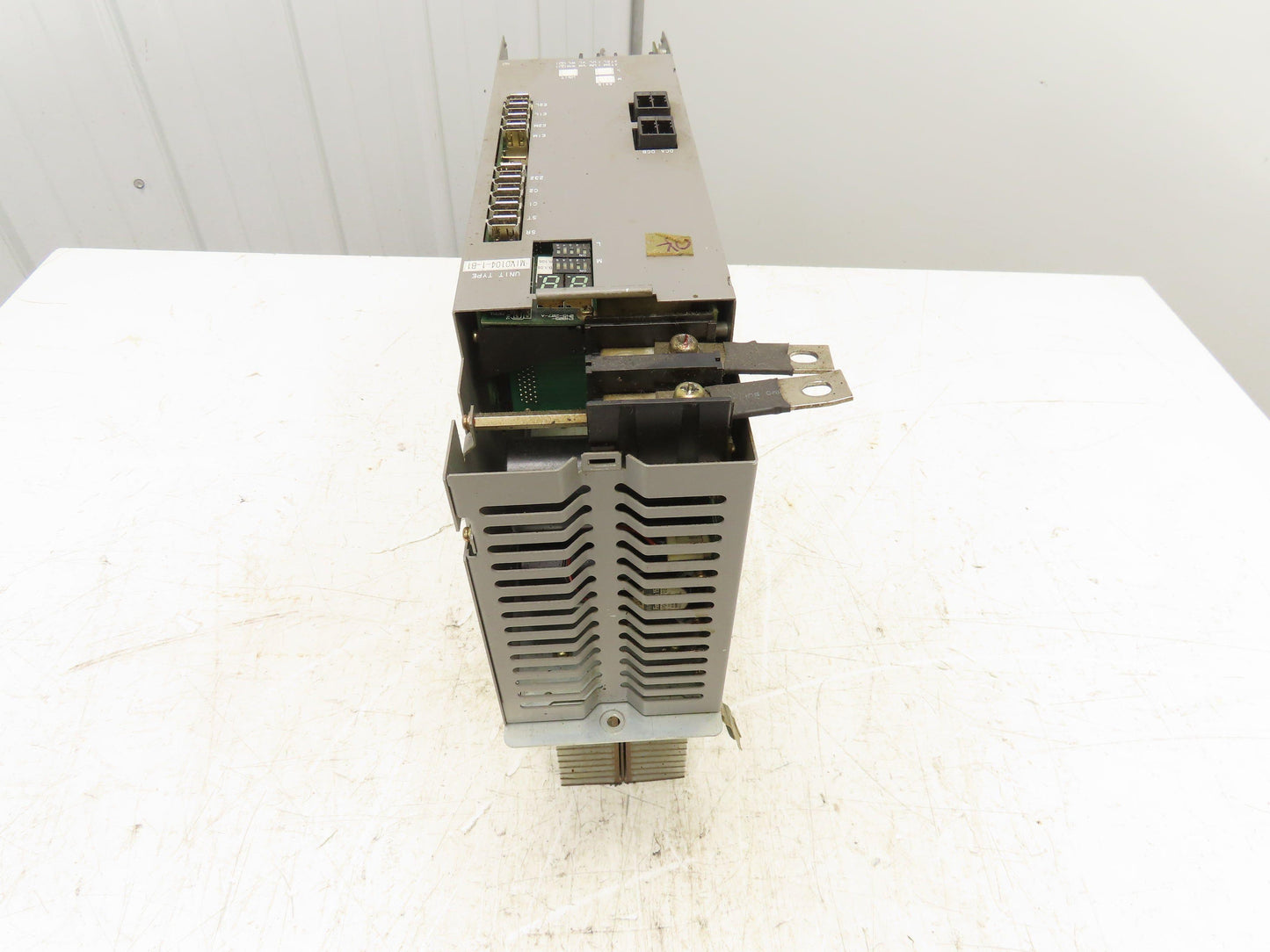 Okuma MIV0104-1-B1 AC Servo Amplifier Drive Unit