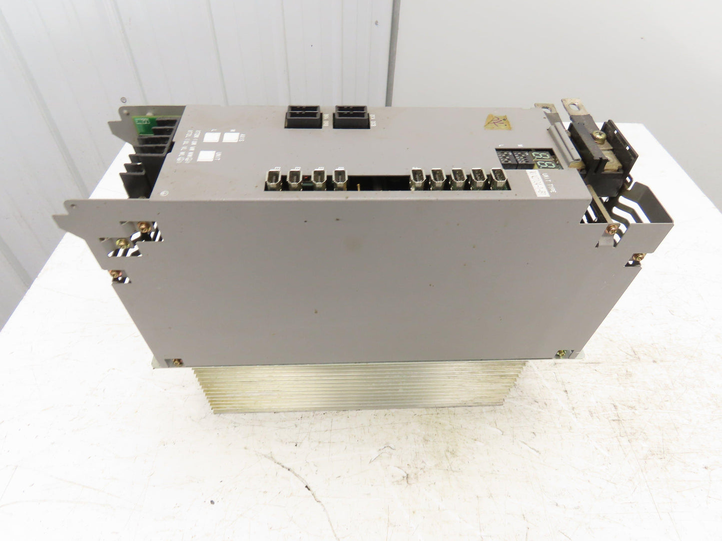 Okuma MIV0104-1-B1 AC Servo Amplifier Drive Unit