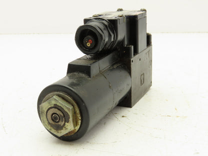 Nachi S-G01-B3X-GRZ-D2-33 Hydraulic Directional Control Solenoid Valve 24VDC D03