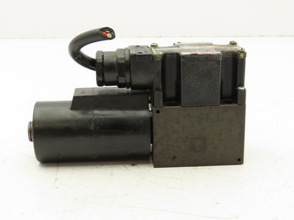 Nachi S-G01-C5-GRZ-D2-32 Hydraulic Directional Control Solenoid Valve 24VDC D03