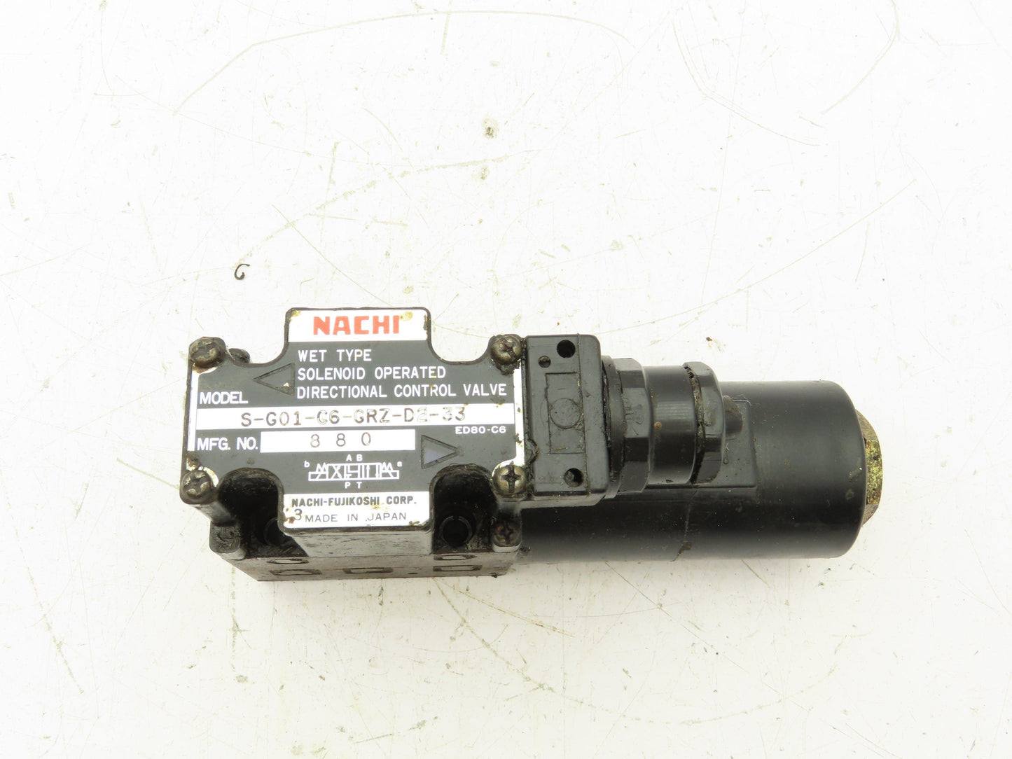 Nachi S-G01-C6-GRZ-D2-33 Hydraulic Directional Control Solenoid Valve 24VDC D03