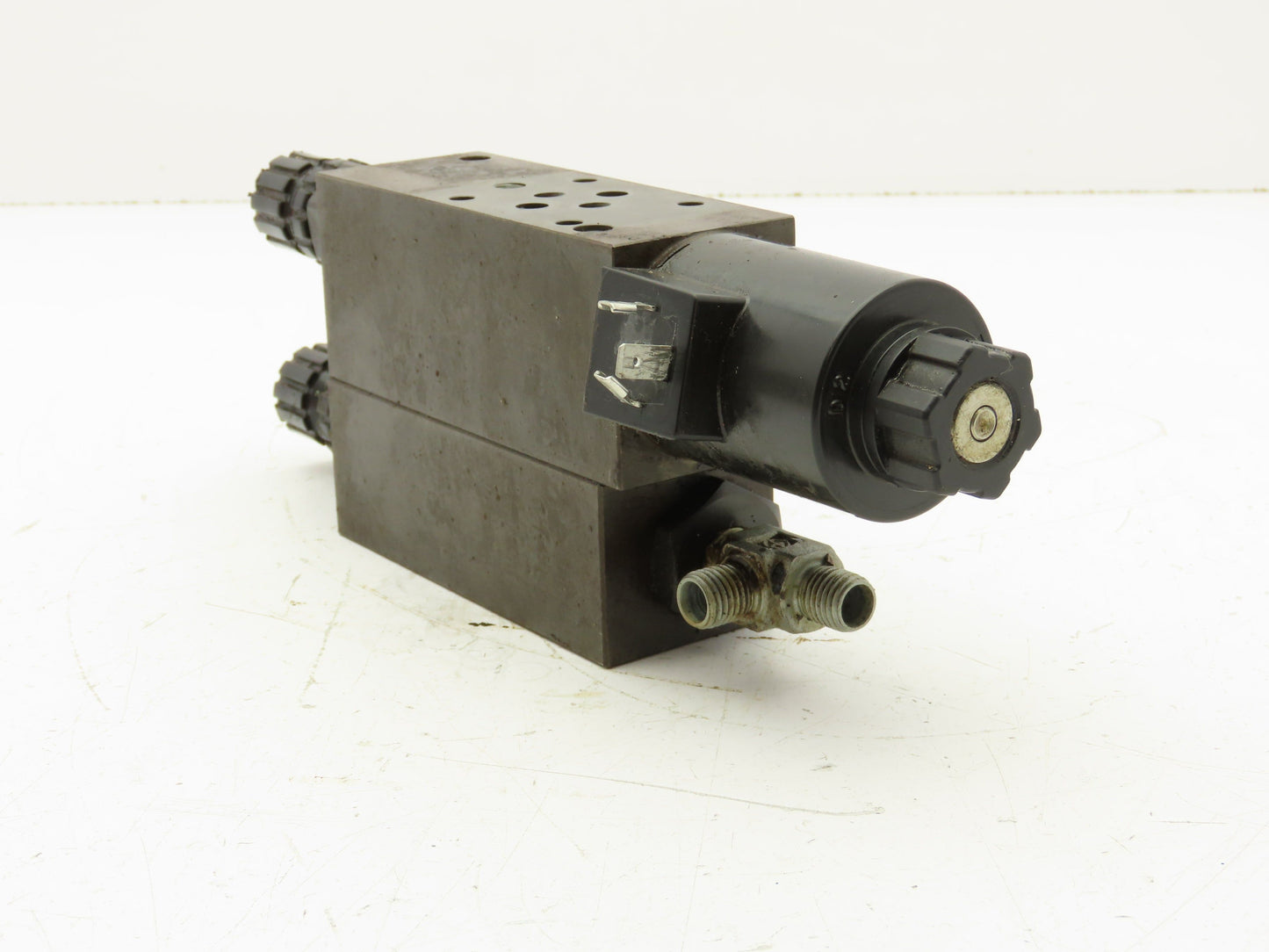 Nachi OGS-G01-P1C-K-D2-5938C Hydraulic 2-Pressure Reducing Modular Valve 24VDC