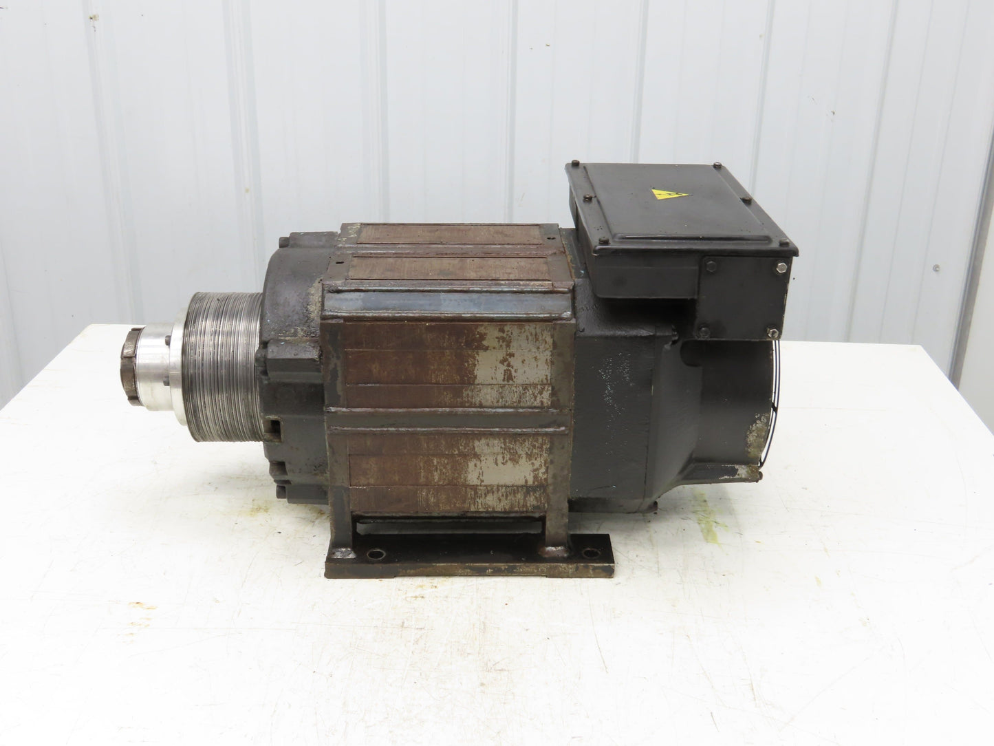 Okuma VAC-YMMC-7.5/5.5R-052 CNC Lathe AC Servo Spindle Motor 10Hp