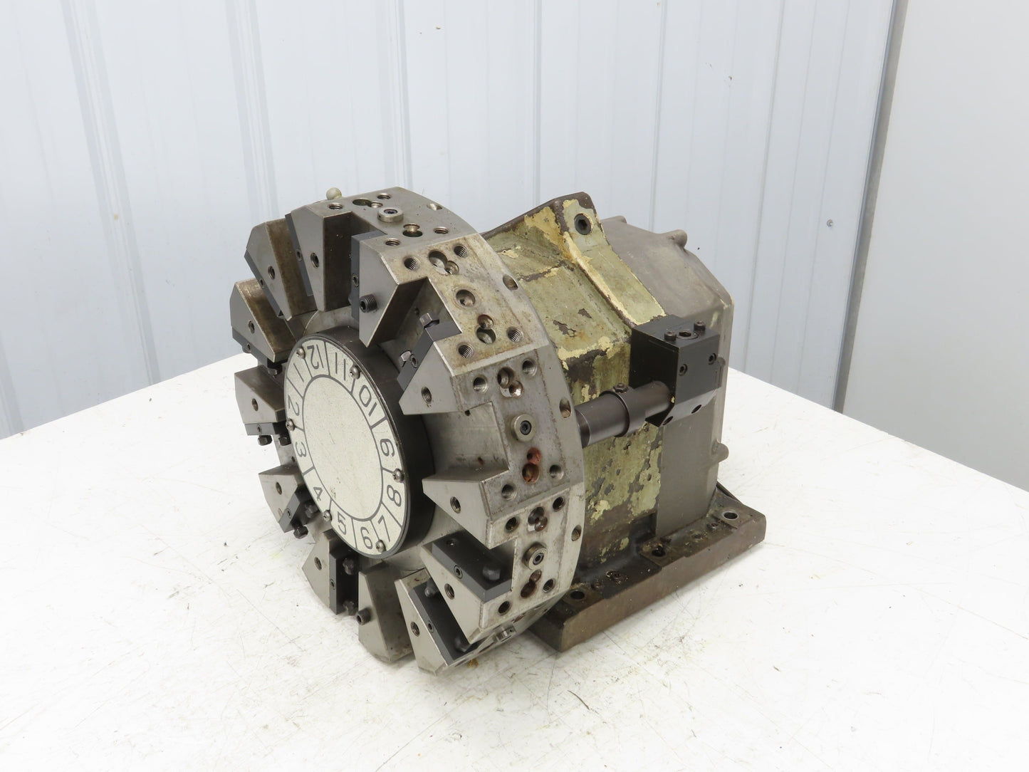Okuma Crown 762E CNC Lathe 12-Position Turret Tool Changer