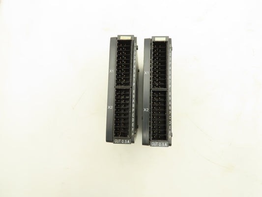 Okuma DN-OC-16PC A911-3053 PLC Output Module Lot of 2