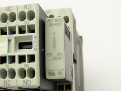 Siemens 3RH1140-2BB40 Auxiliary Contactor 600VAC 10A Lot Of 6