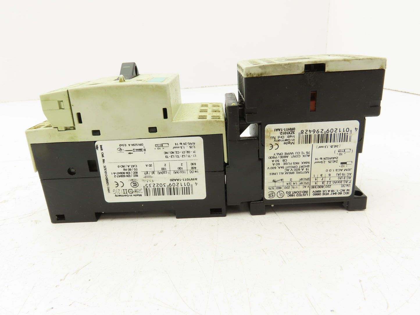 Siemens 3RV1011-1AA20 Circuit Breaker With Contactor 690V 1.1-1.6A 3 Pole