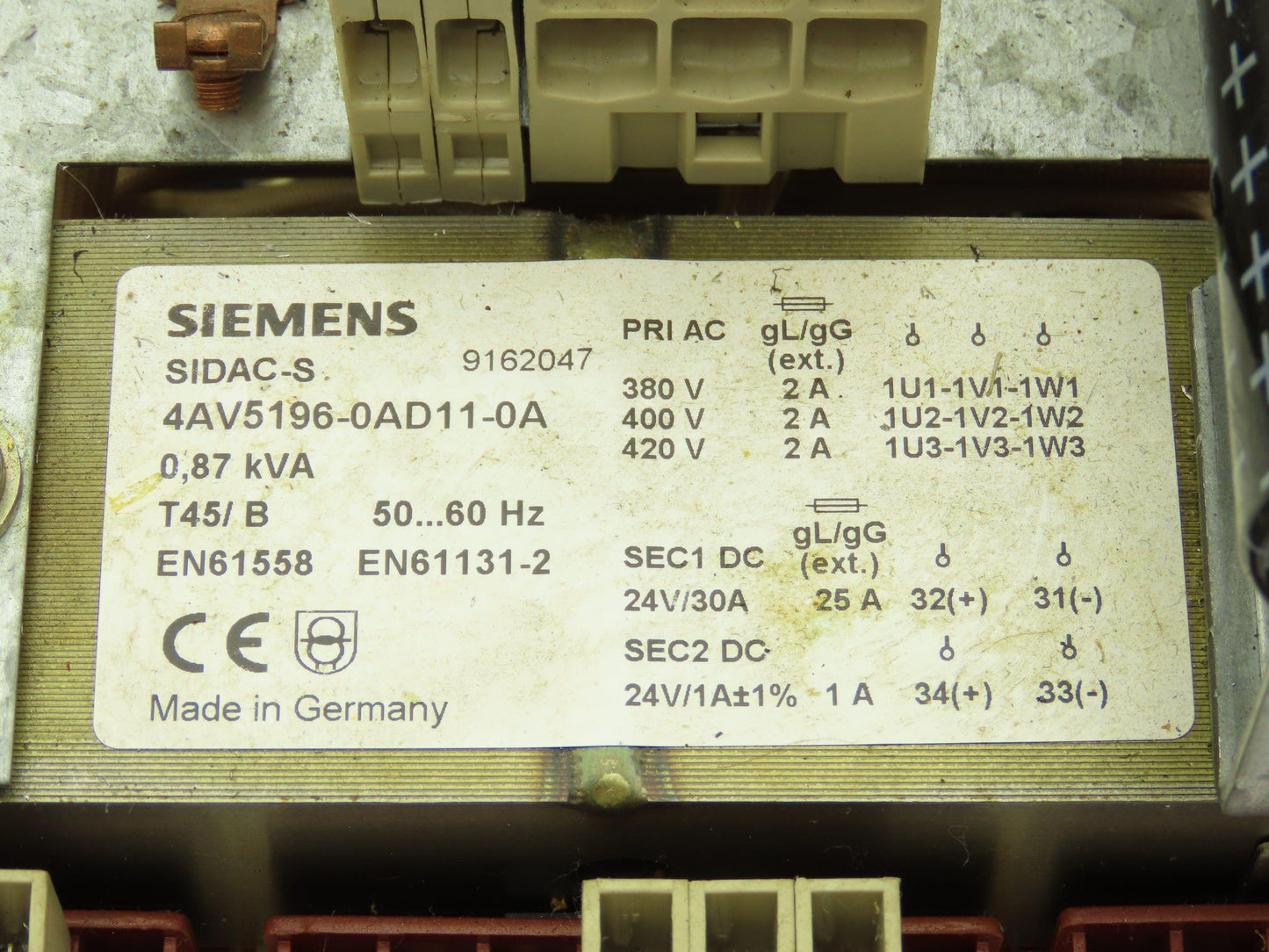 Siemens 4AV5196-0AD11-0A Power Supply 380-420VAC 0.87 KVA 2A 3PH 50/60Hz