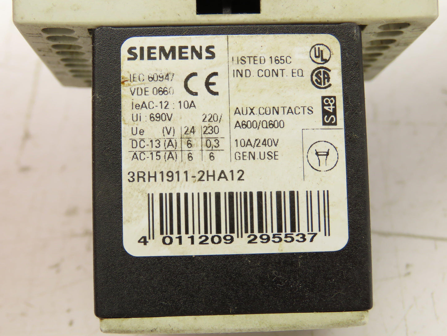Siemens 3RT1015-2BB41 Contactor With Circuit Breaker 24VDC 16A 600V