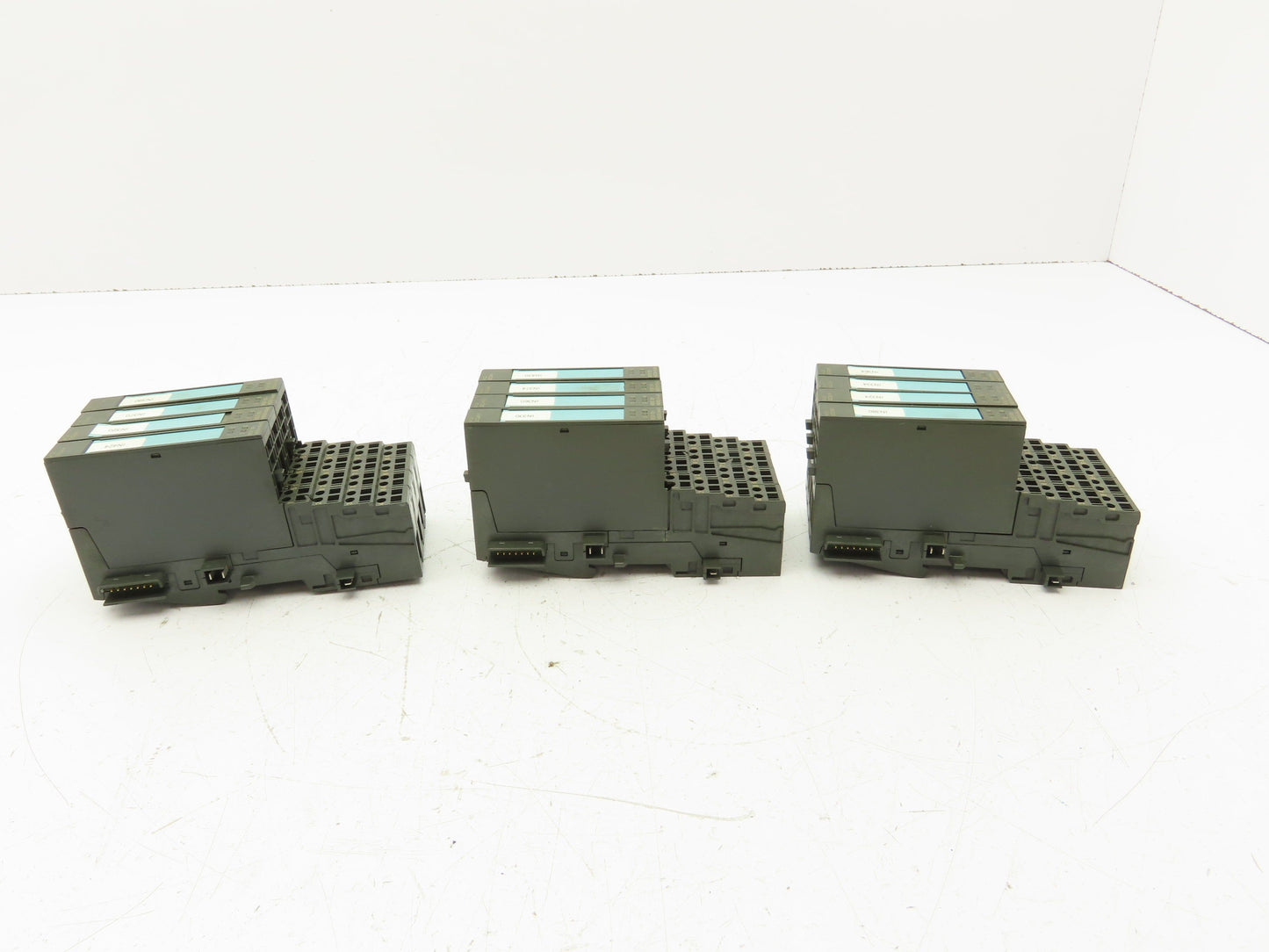 Siemens 6ES7 131-4BD00-0AA0 Digital Input Module With Terminal 24VDC Lot Of 12