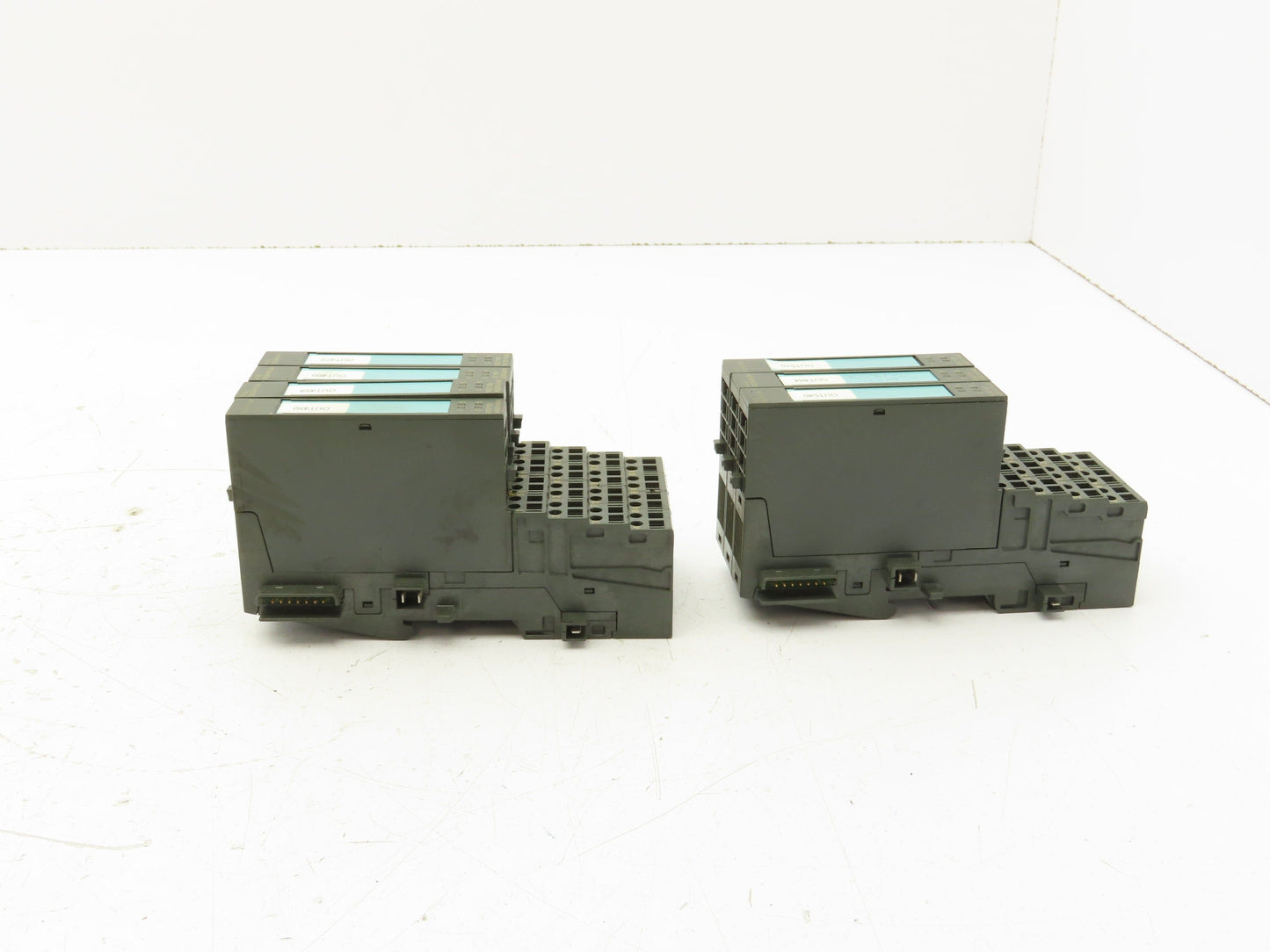Siemens 6ES7132-4BD30-0AA0 Digital Output Module With Terminal 24VDC 2A Lot Of 7