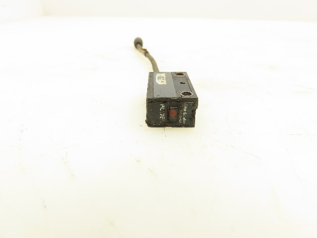 Allen Bradley 42KB-E2LPSR-Y3 Micro Rectangular Photoelectric Sensor