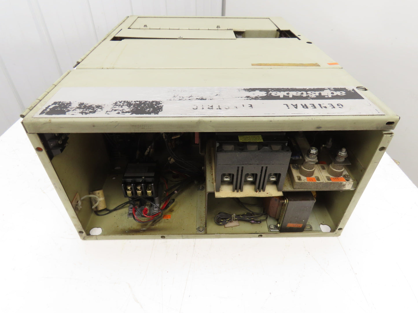 GE 6V15E3424 Valutrol DC Adjustable Speed Drive 10Hp 37A 240VDC - 460V 3PH Input