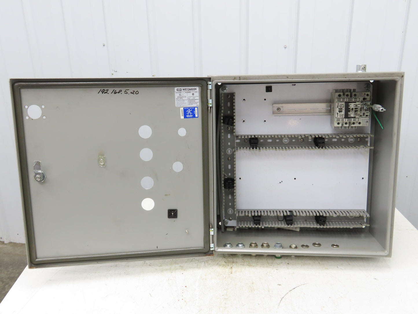 Wiegmann N412202008C Industrial Control Panel Enclosure Fused Disconnect 30A